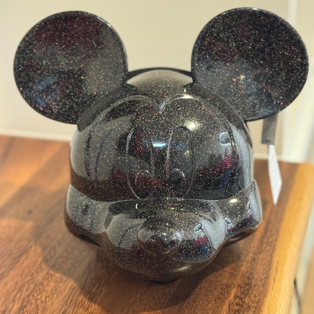DISNEY LOUNGEFLY BLACK GLITTER MOLDED MICKEY MOUSE HEAD BAG
CROSSBODY HANDBAG